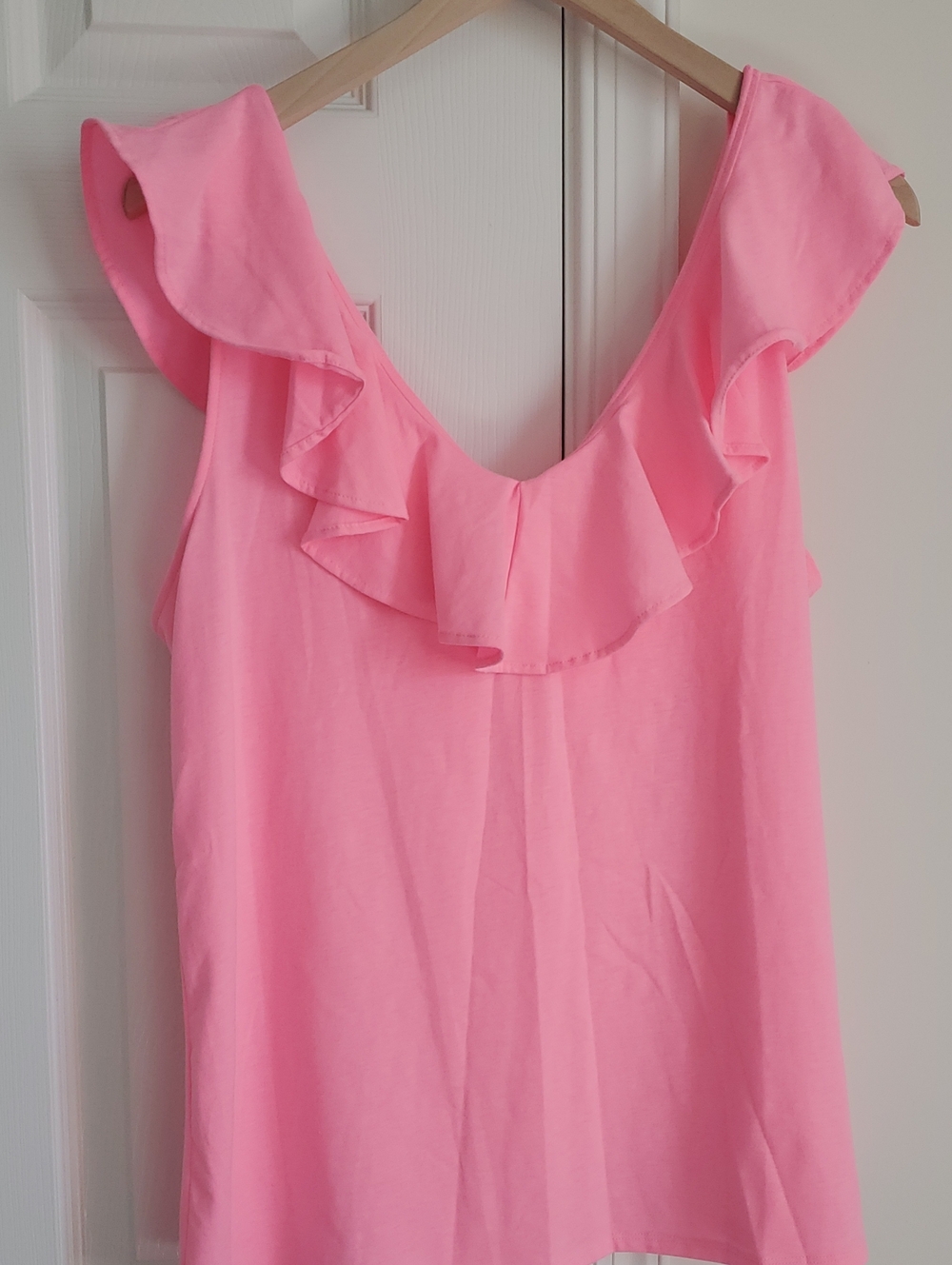 Lilly Pulitzer Sleeveless Ruffle Neck Top XL